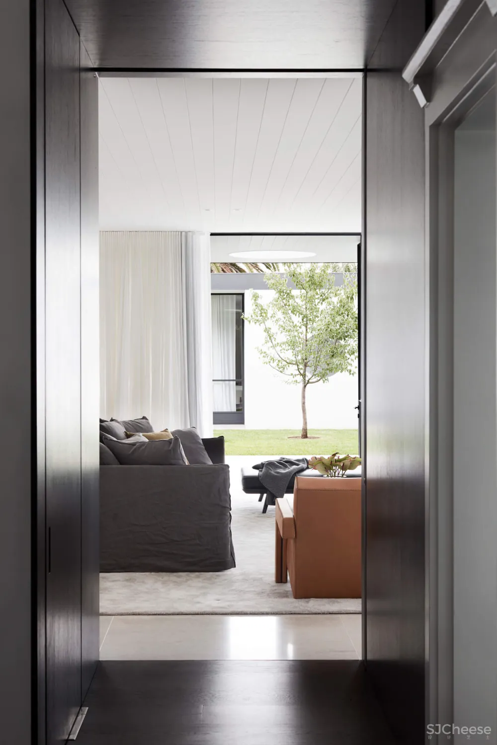 Madeleine Blanchfield 新作 自然简约 朴实无华