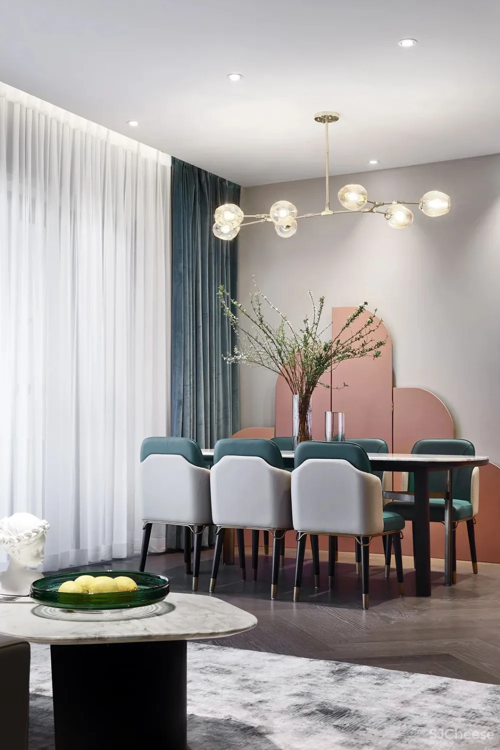 这样的撞色搭配,太美了!