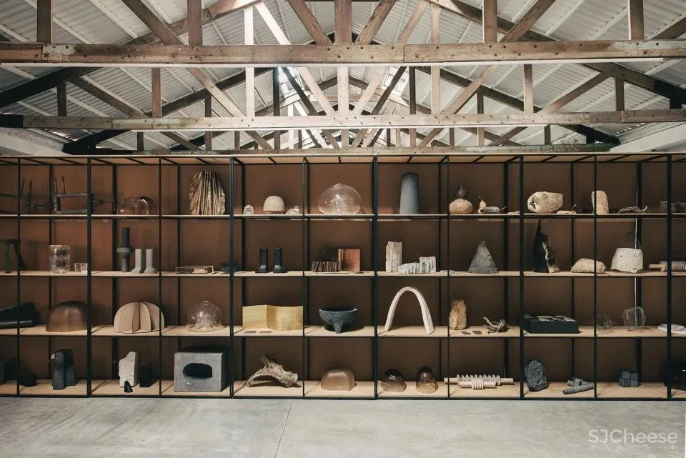 平铺直叙的工业美学 Esrawe Studio新办公室 Esrawe Studio