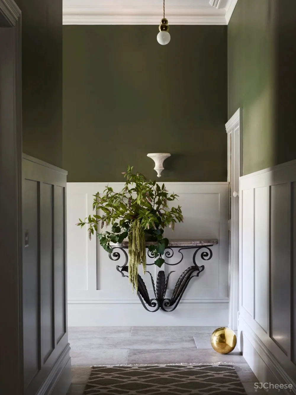 好色，理所当设