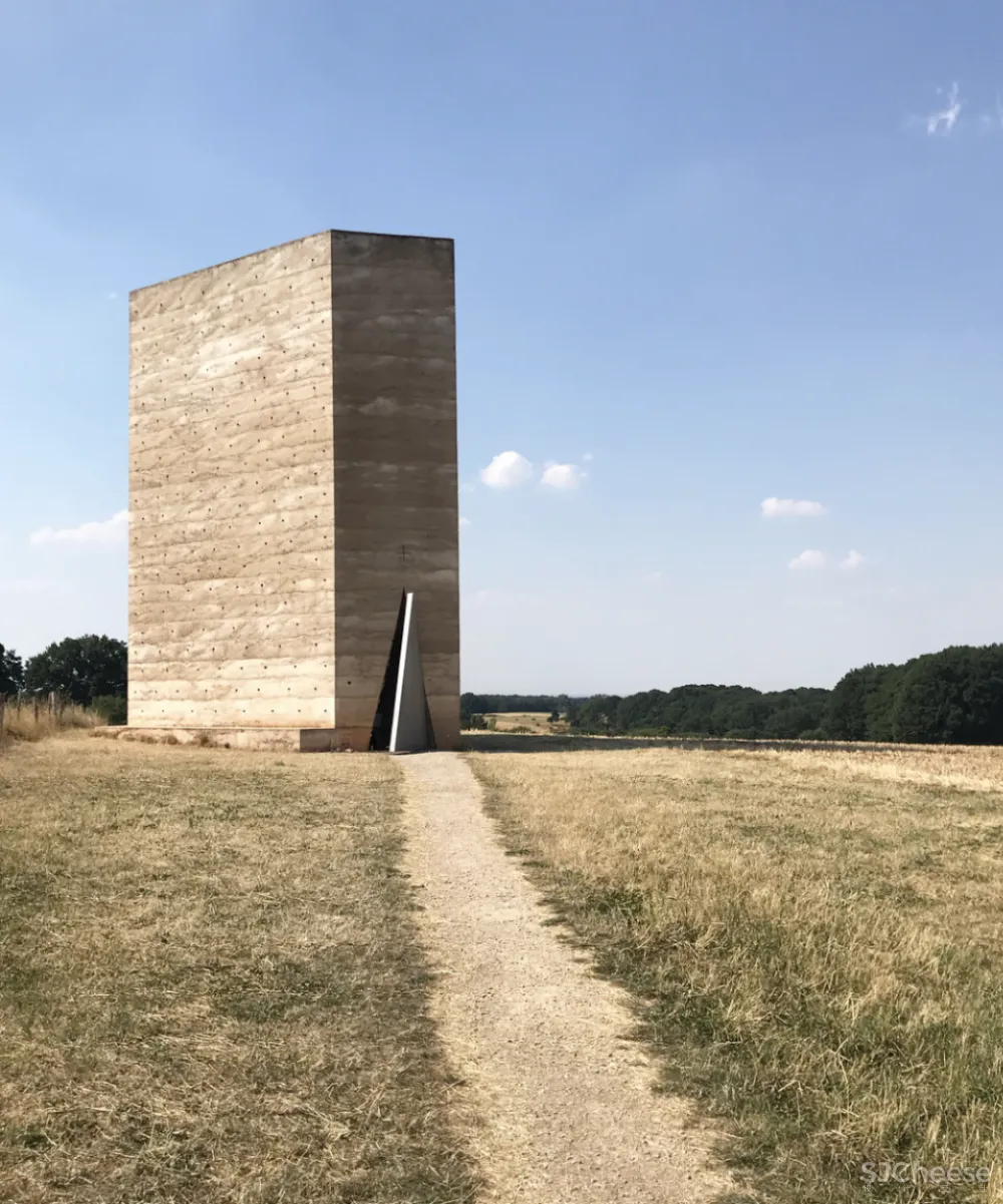 一群村民和一位建筑大师,完成了一个令无数人朝圣的建筑