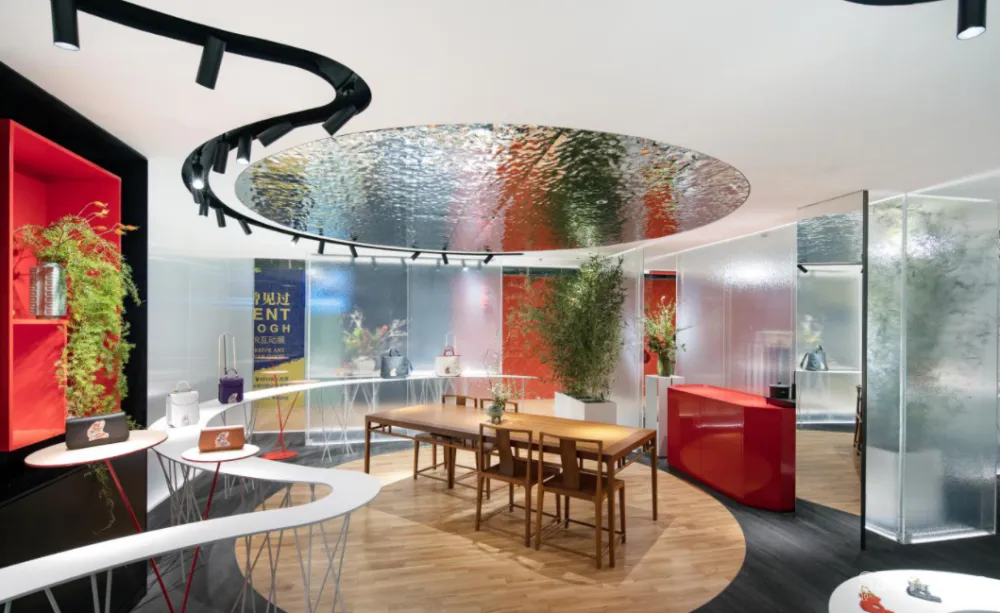 100㎡之喜.皮革艺术形象店 AFFD设计事务所