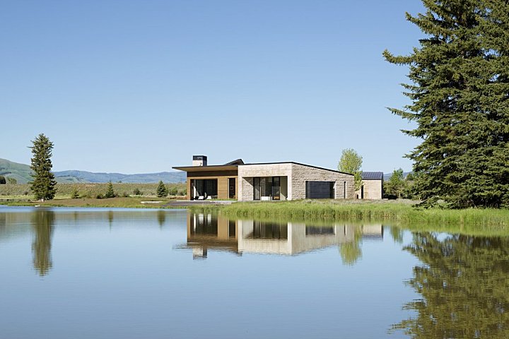 CLB Architects | Lefty Ranch House , 现代舒适的自然景观住宅
