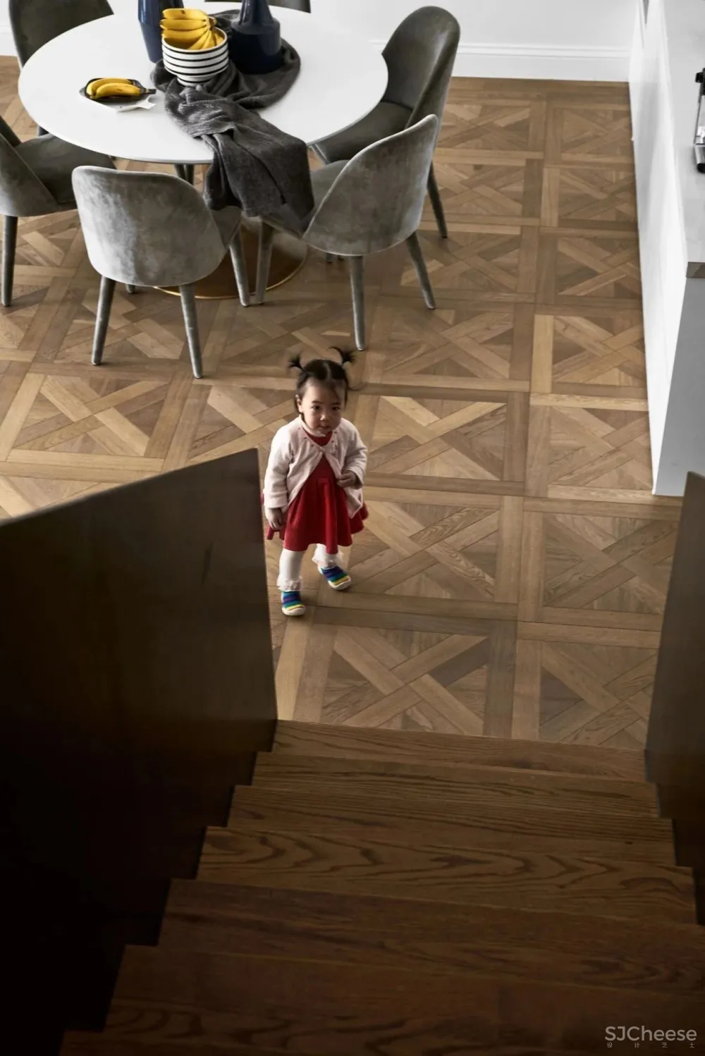 辰佑设计 • 郦潘刚 Mid Century Modern Design