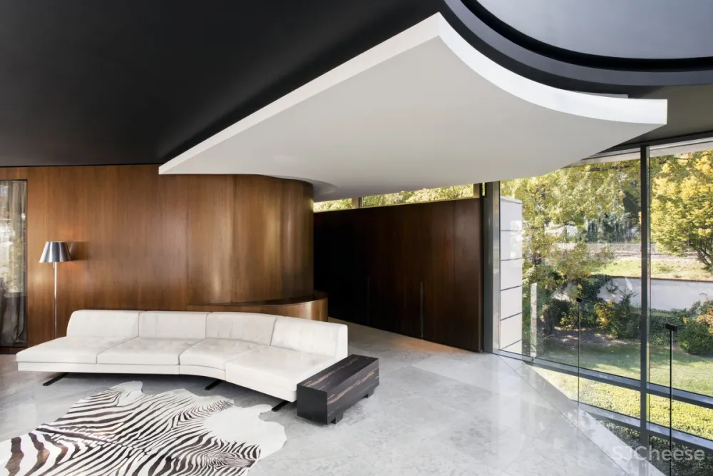 SAOTA & ARRCC | Lake House , 大胆的当代建筑空间