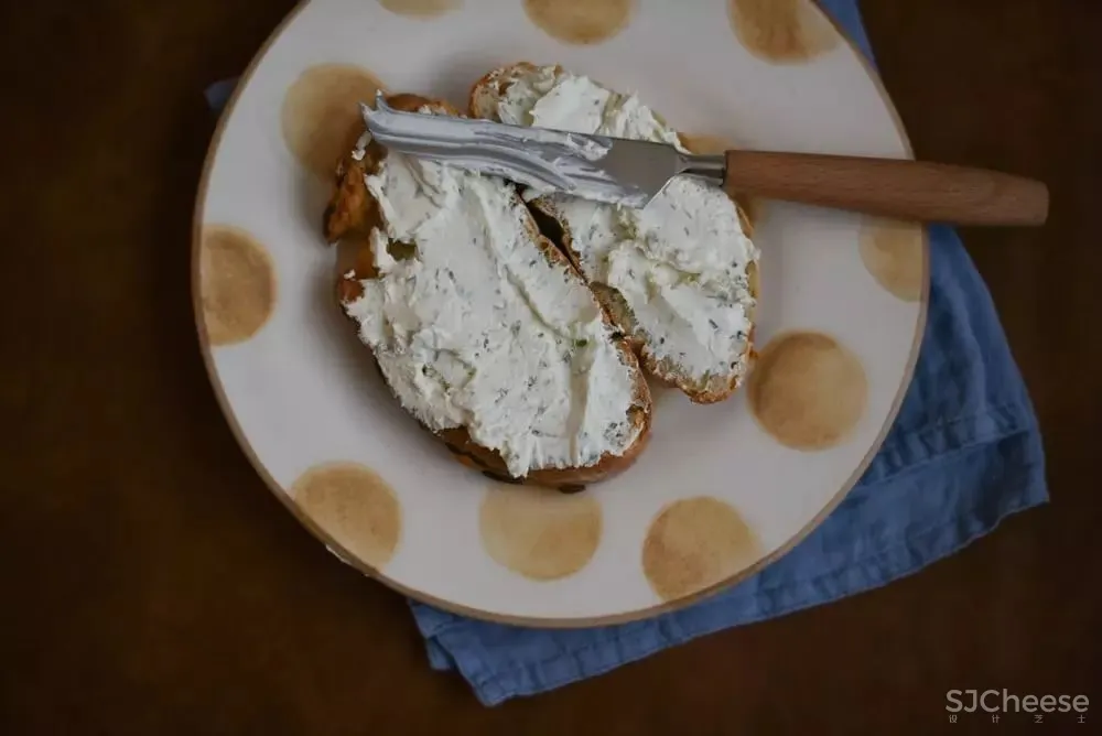 文章|仅20%的设计师认识【高级灰】