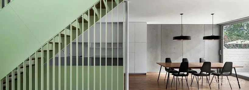 除了上下楼,这座楼梯也是空间的限定元素