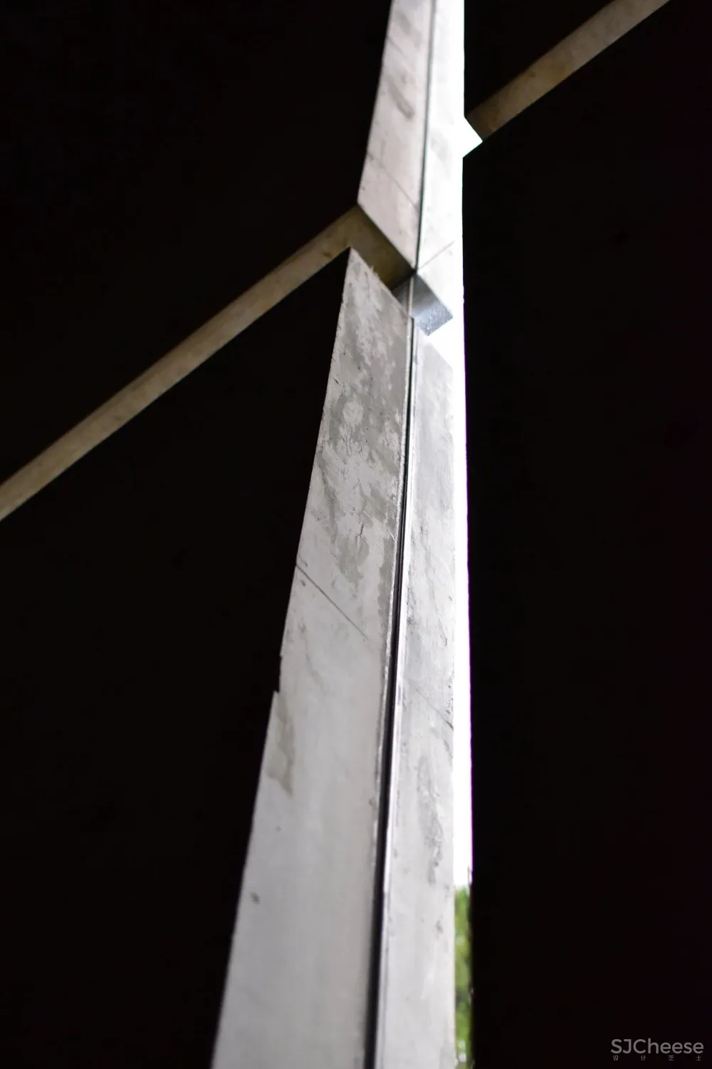 安藤忠雄丨清水混凝土诗人