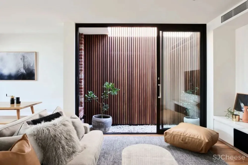 精致优雅别墅， 知性美的另一种打开方式！