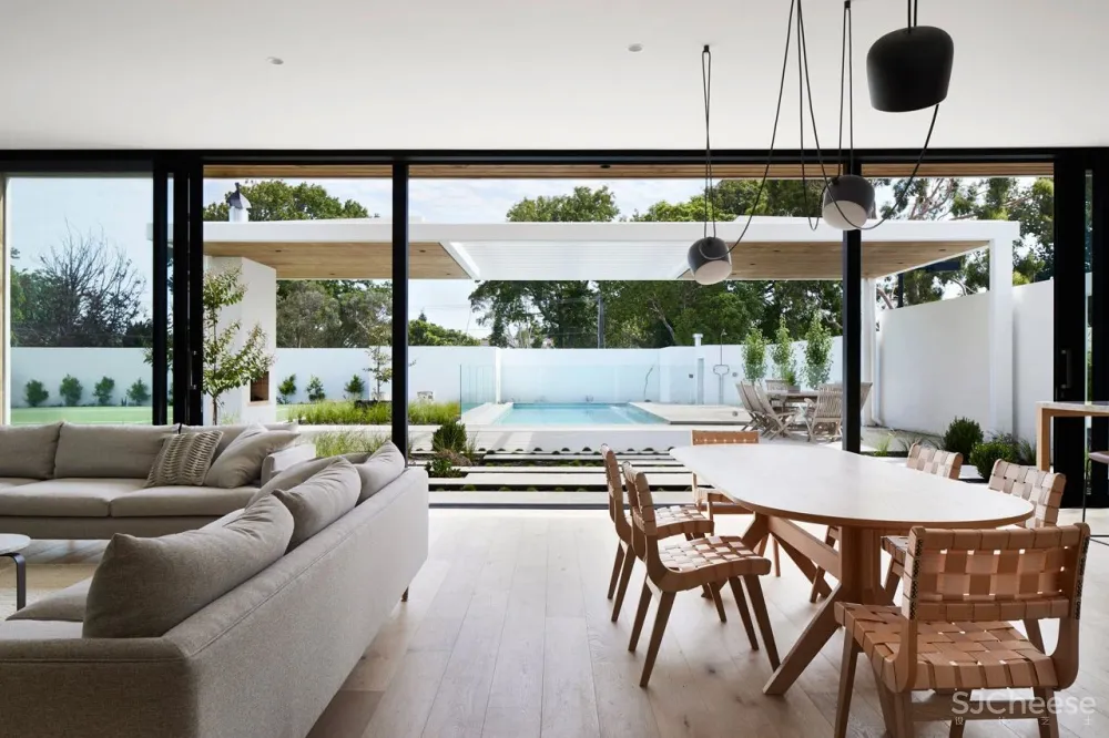 Fiona Austin 新作 历史与当代 传承中复兴