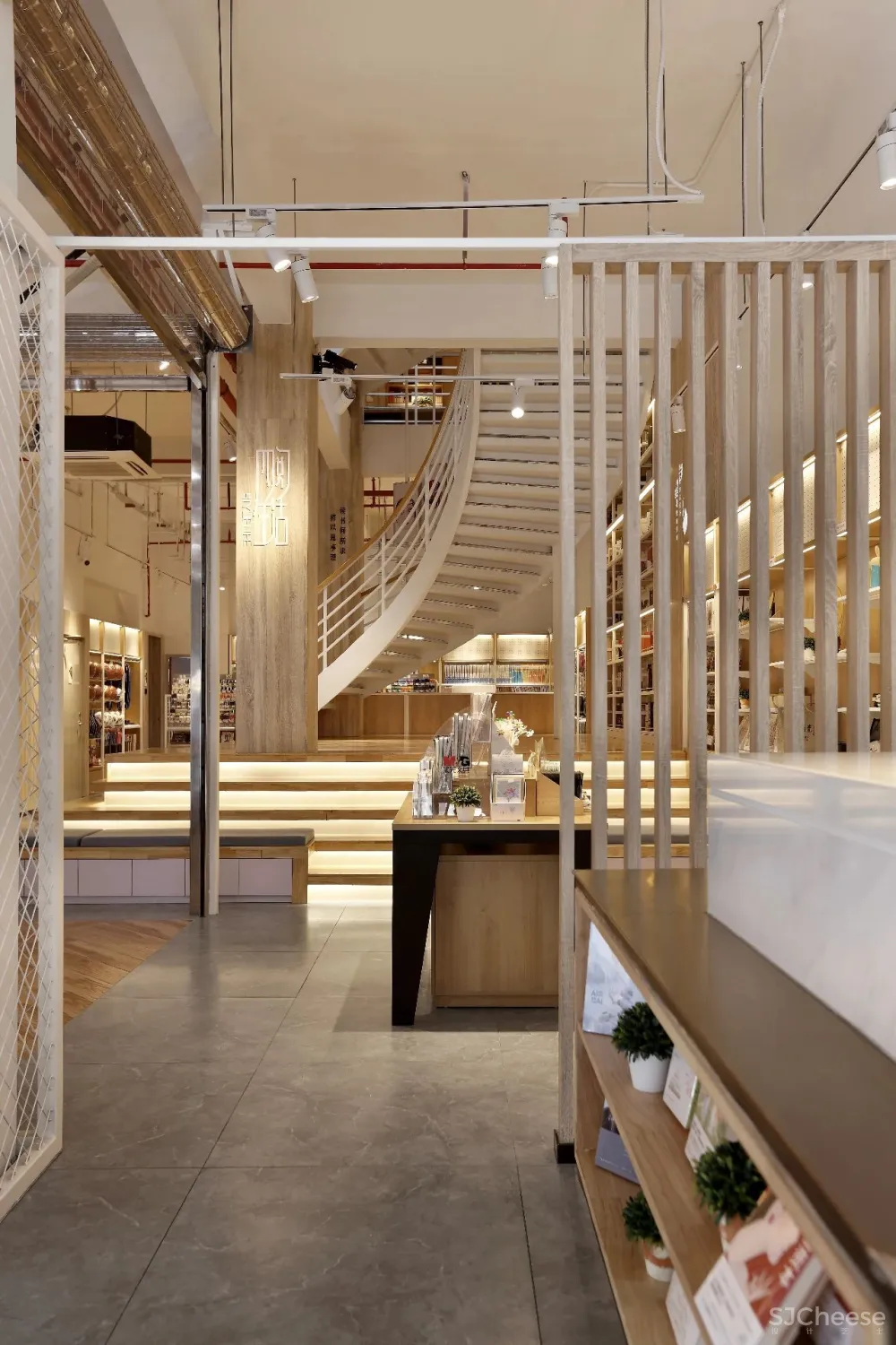 叶智杰设计：714㎡文学之旅，隐没在闹市水泥丛林中