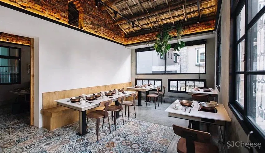 102㎡四房改一房,凭什么人家能断舍离?