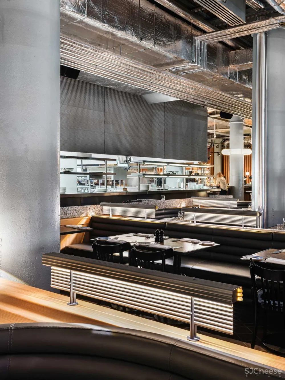 Love Is Enough | Manchester Restaurant , 充满活力的餐饮空间