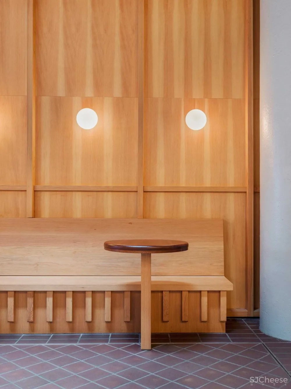 Love Is Enough | Manchester Restaurant , 充满活力的餐饮空间