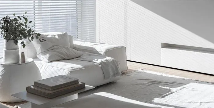 将色彩运用到极致，时髦灵动下非黑即白的男女公寓