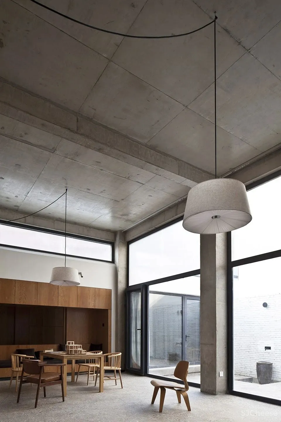 新作 联排住宅的创意改造 缝中之家,北京 察社办公室