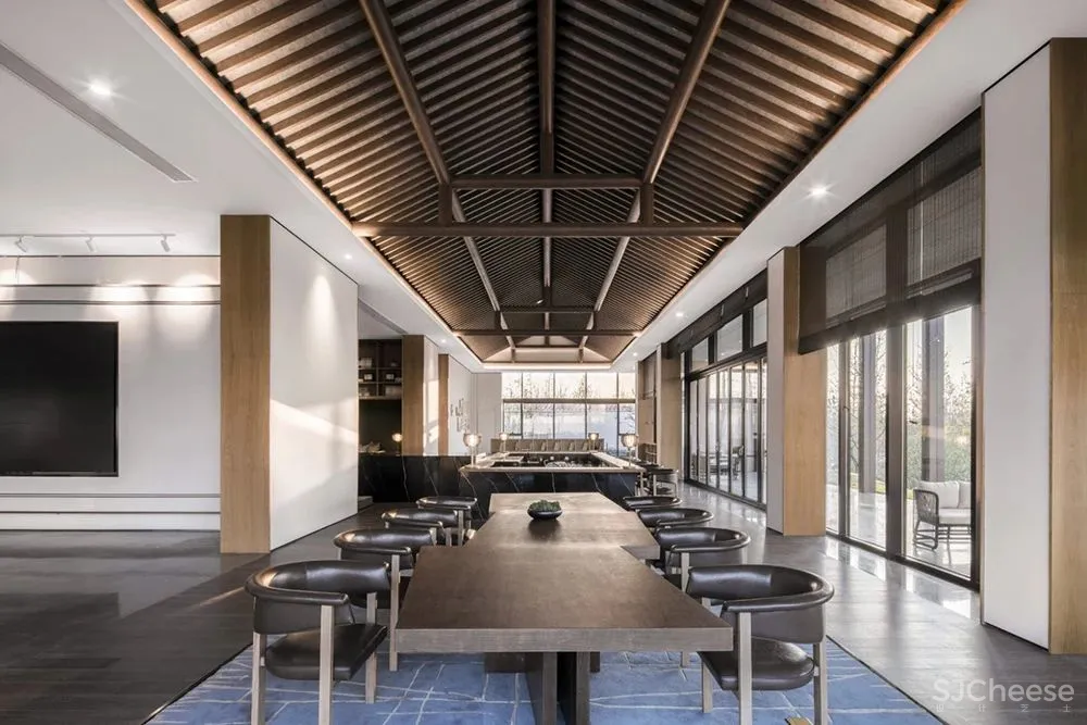 正所谓:越中式,越高级