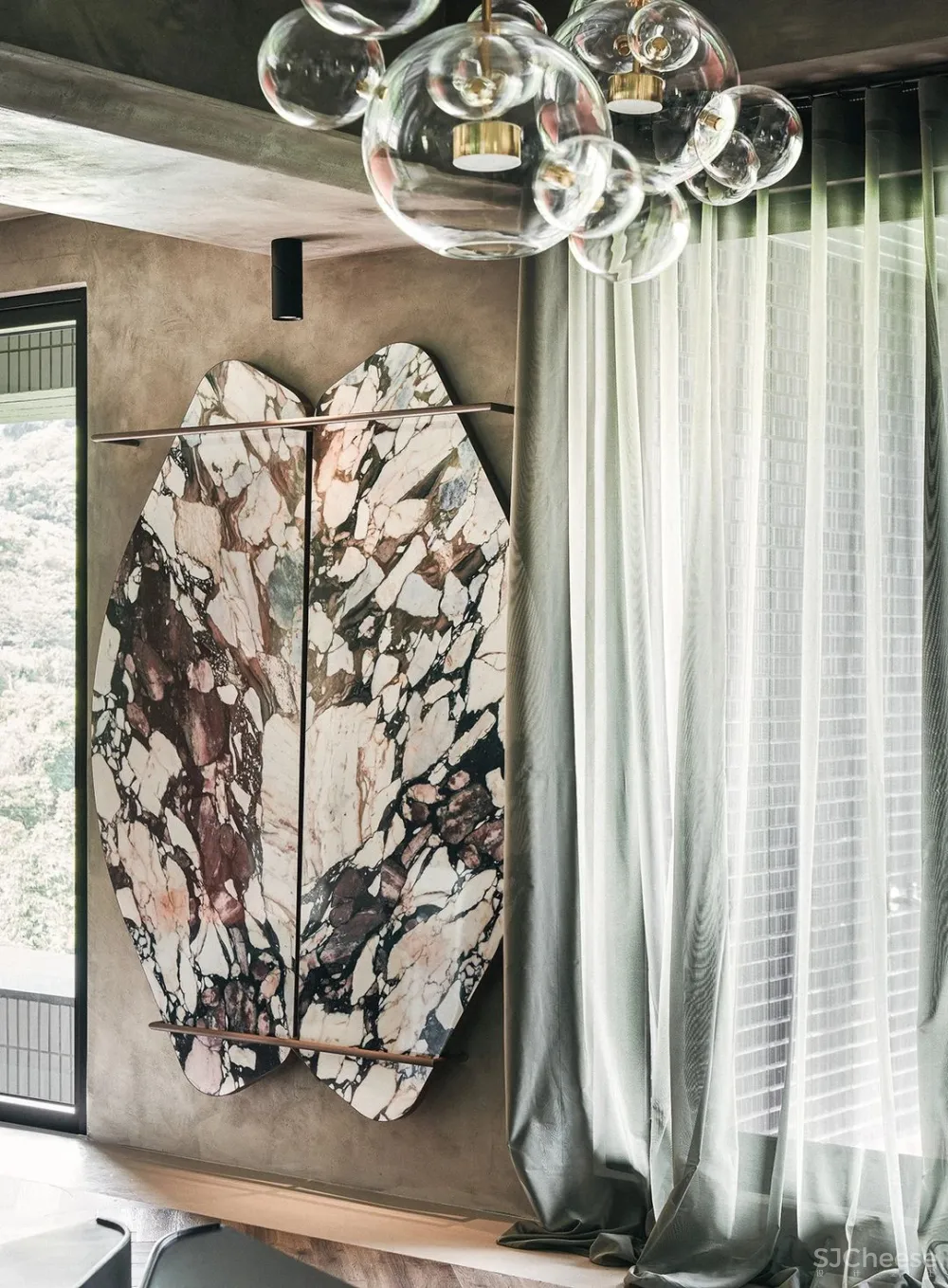 餐厅秒变大沙发,132㎡ 使用空间多一倍