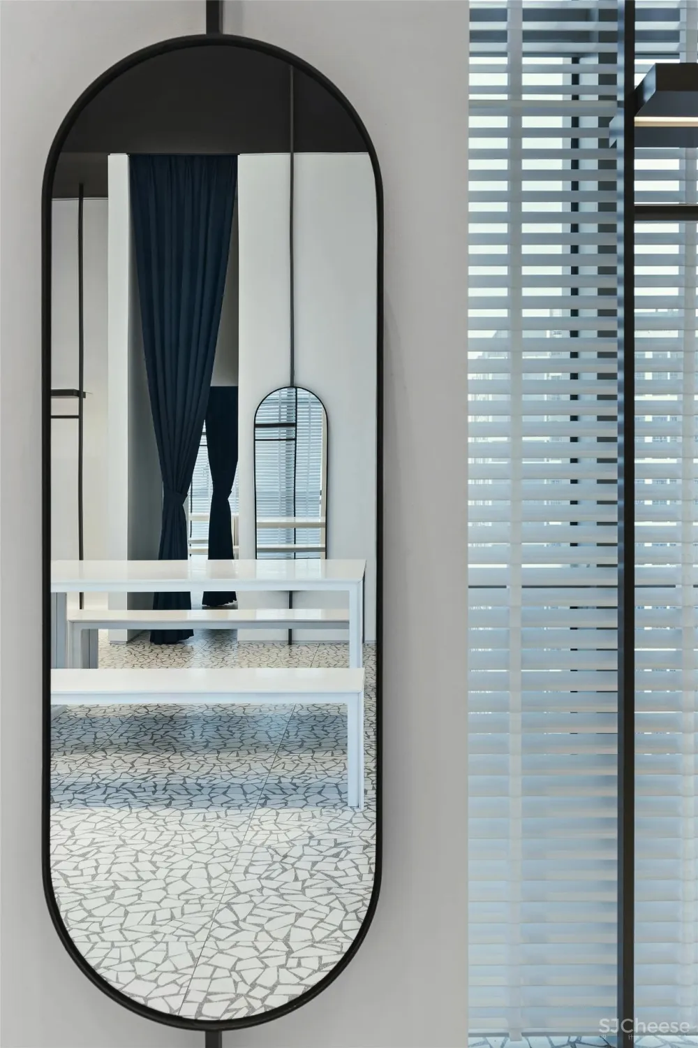 大成设计丨静谧、冷峻的黑白灰,诉说感官