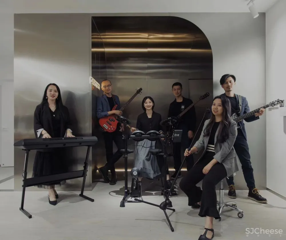 乡下有块地就能建造梦想家?让这个“玩乐队”的建筑师告诉你有多难