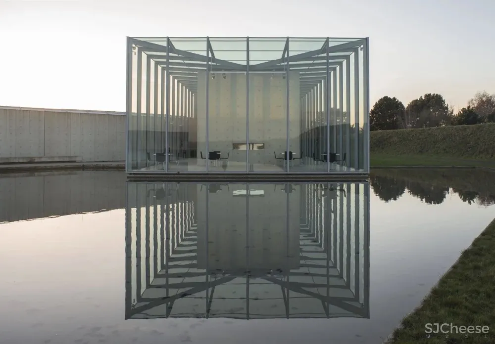 安藤忠雄丨清水混凝土诗人