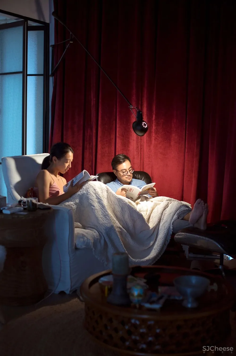 麻辣烫店倒闭,文艺青年用自己160m²的家逆袭,自由流浪的感觉太好了!