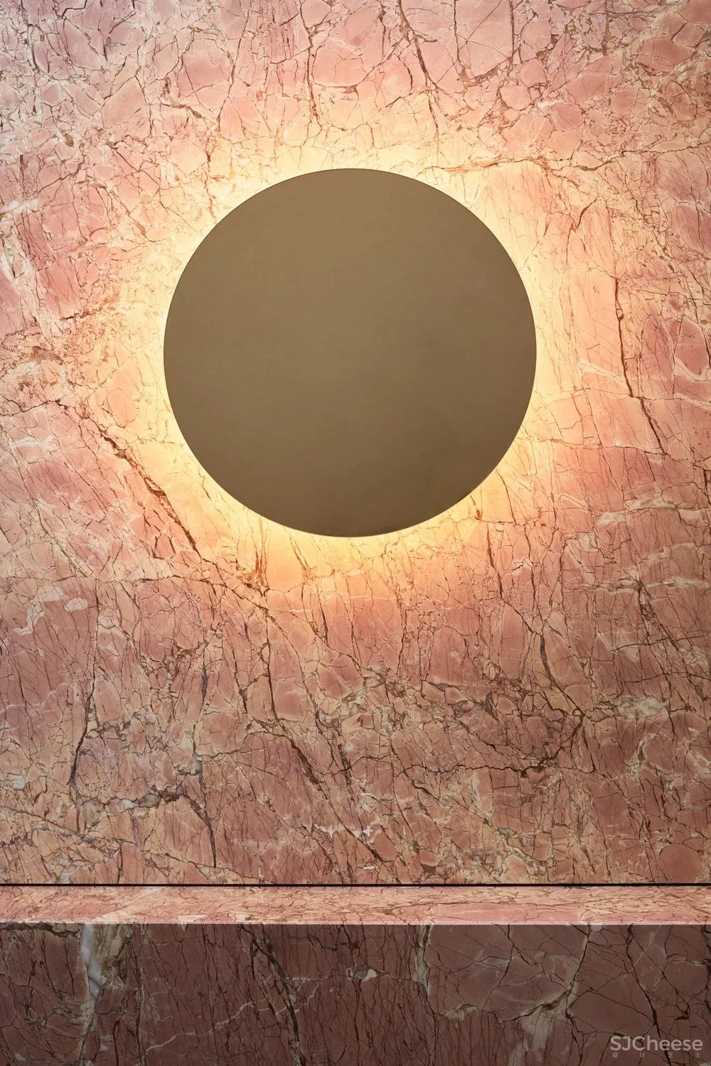 Golden|永恆感渴望的啟發