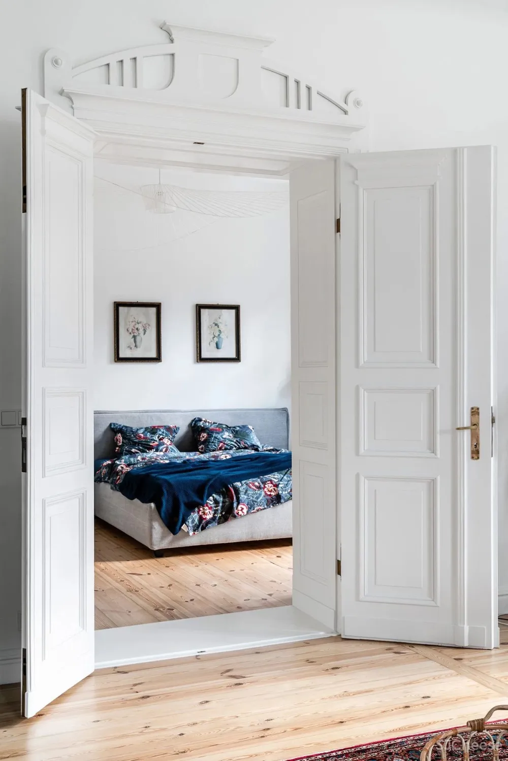 这个以“绿”为美的空间,打造出了现代与古典兼具的极致魅力