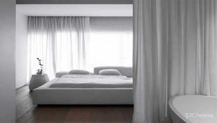 将色彩运用到极致，时髦灵动下非黑即白的男女公寓