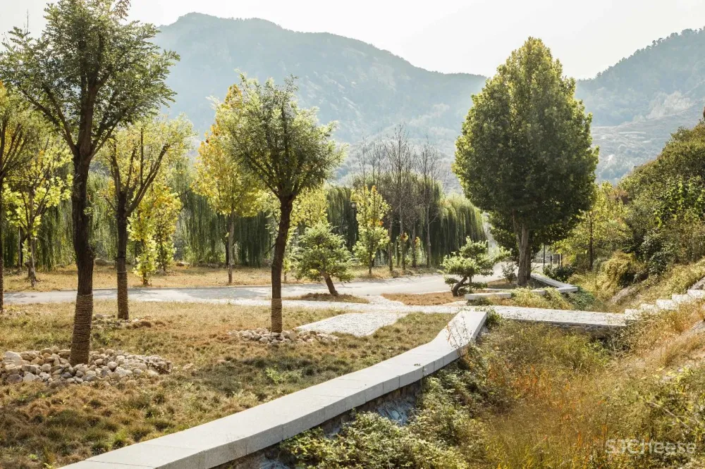 乡下有块地就能建造梦想家?让这个“玩乐队”的建筑师告诉你有多难