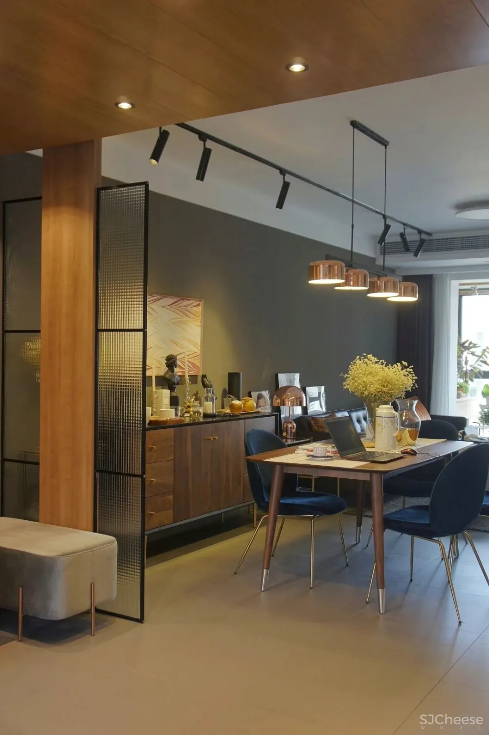 今年最流行的甜米风，天生爆改土俗精装房