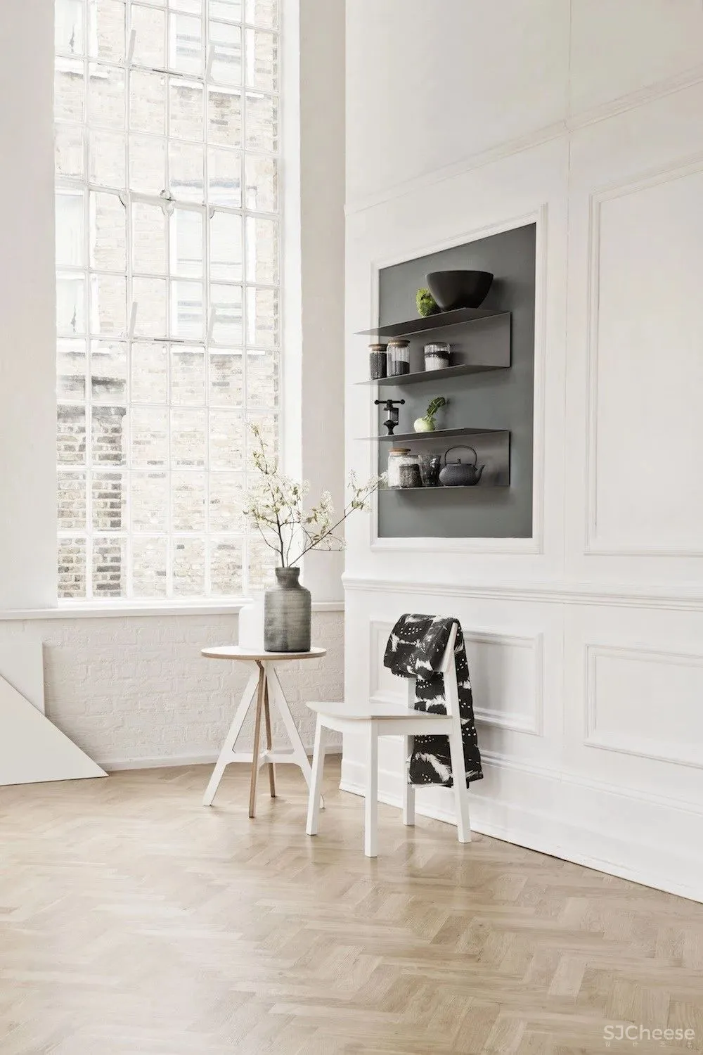 文章|仅20%的设计师认识【高级灰】