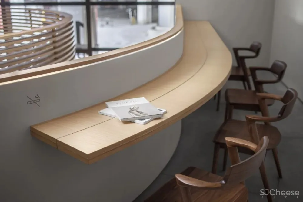 矩陣榮耀| 斬獲 2020 Red Dot Design Award 德国紅點設計大獎