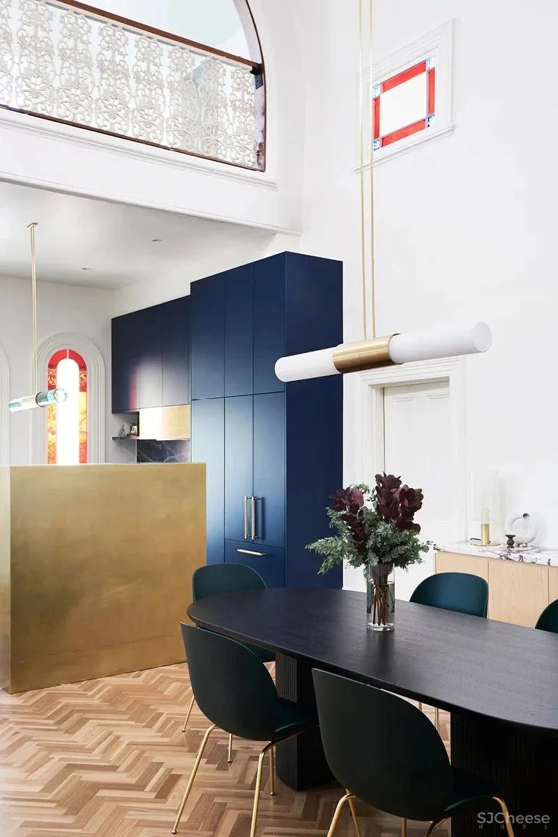 精致优雅别墅， 知性美的另一种打开方式！