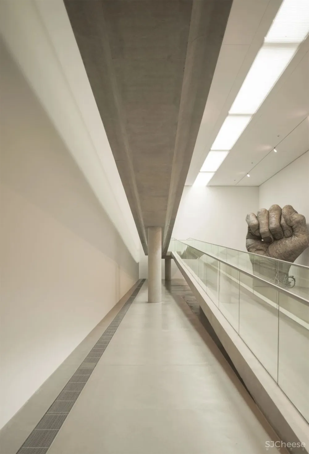 安藤忠雄丨清水混凝土诗人