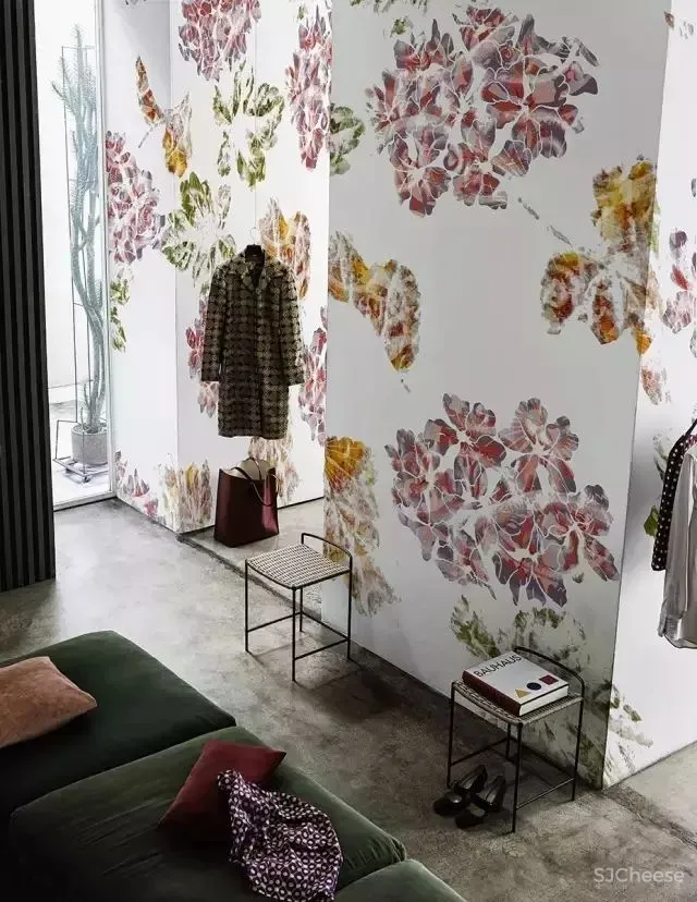 素色墙纸可以放下了,这样的墙纸才能玩转家居