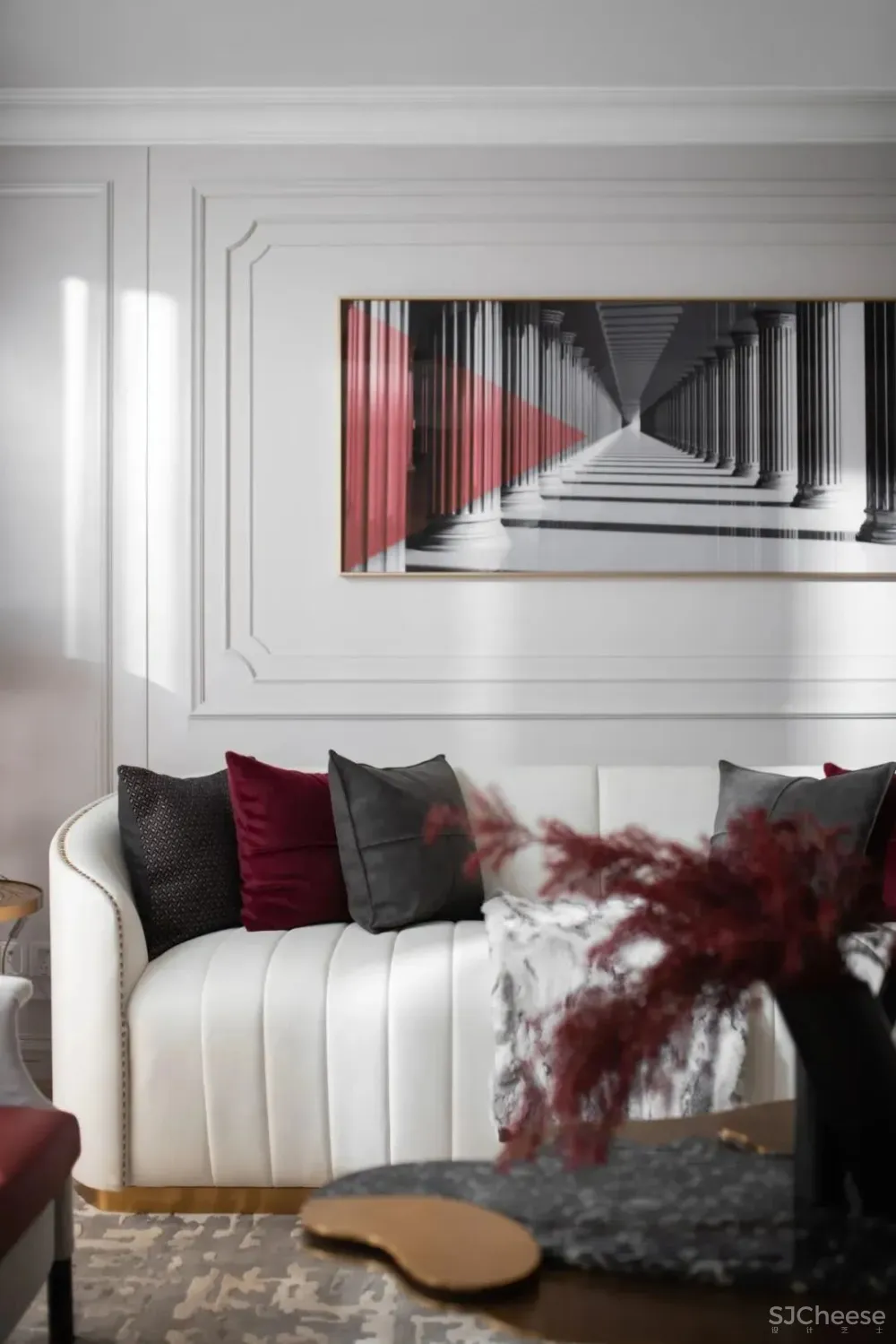 冷元宝新作 惊艳中国红,时尚新古典