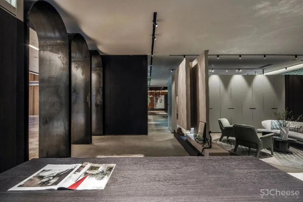 李忠光设计 X RAYSONIC广州旗舰馆516㎡