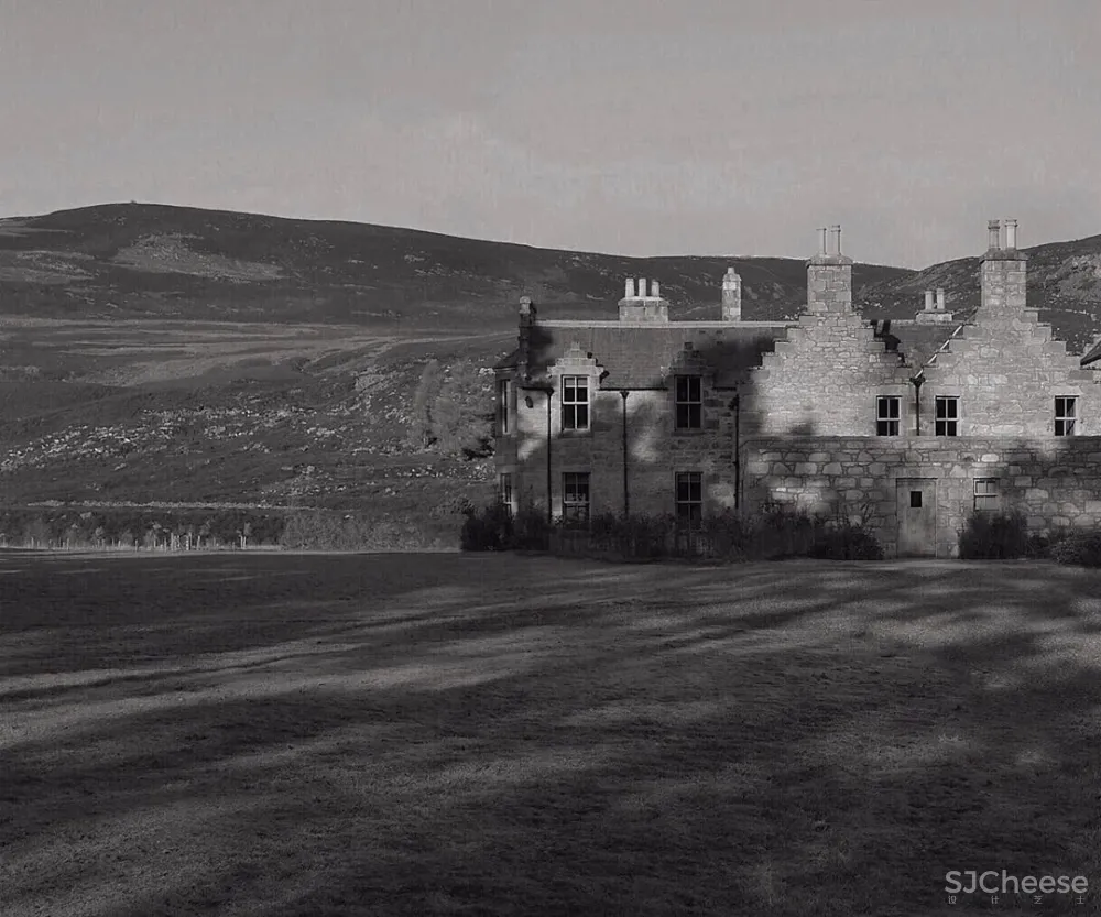 维多利亚女王的狩猎小屋,被Axel Vervoordt 徒弟改造成侘寂酒店