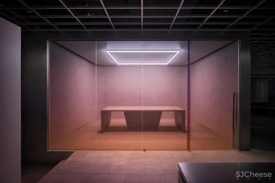 模糊图像与现实空间之间的界限 WARP办公空间 I IN Inc.