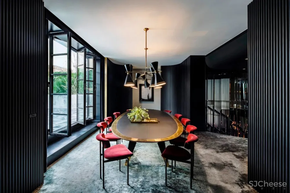 Storage Associati 精致优雅的现代美学