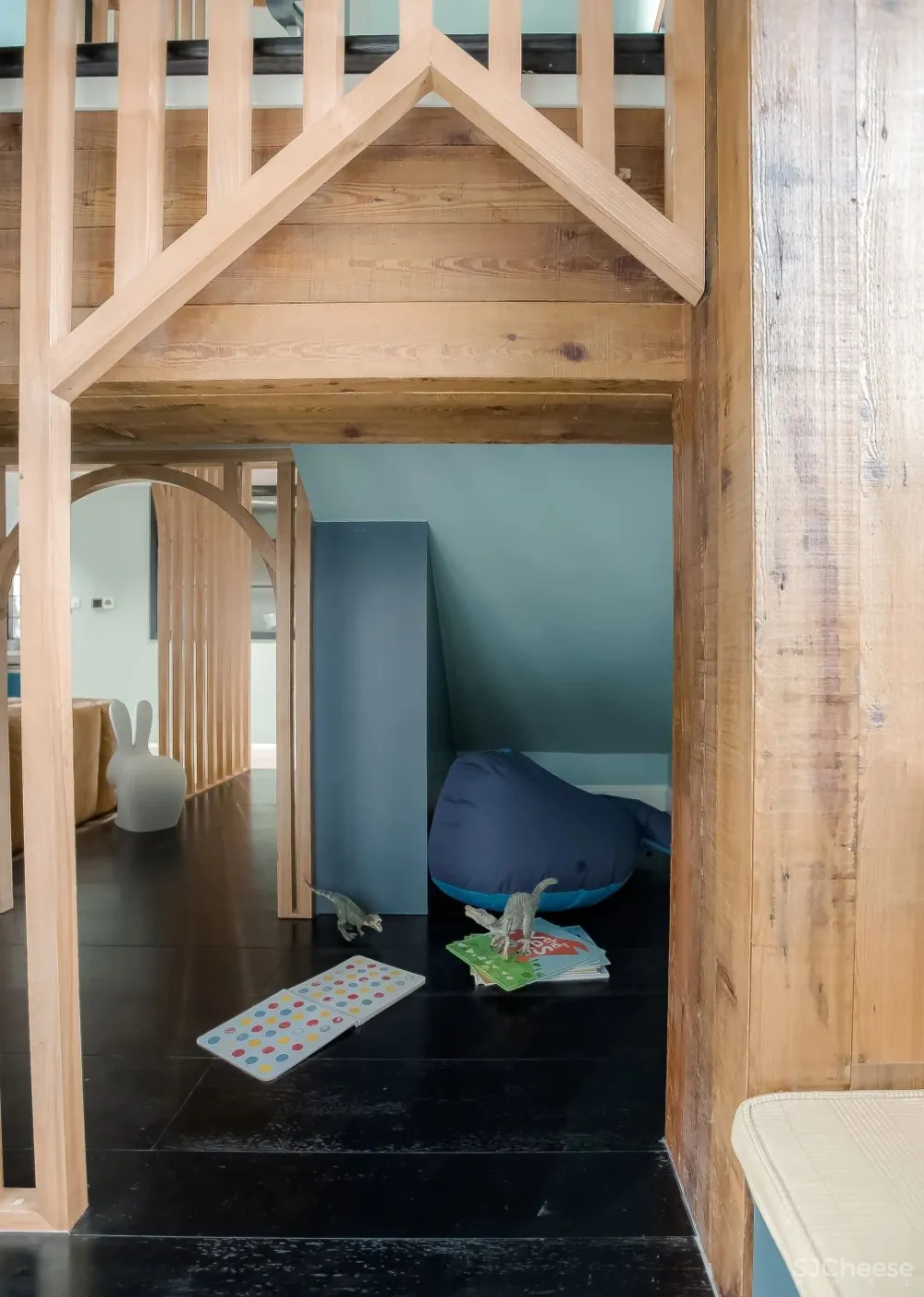 双人树屋、梯下“游戏盒”，还有攀爬架...这么装，无论家里几个娃都能轻松搞定！