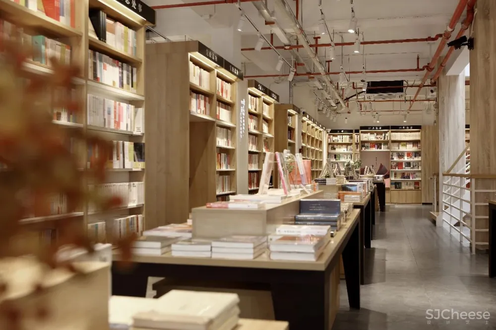 叶智杰设计：714㎡文学之旅，隐没在闹市水泥丛林中