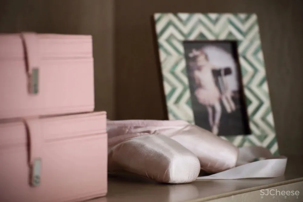 住宅丨轻奢 —— 诗意和典雅共存的生活空间