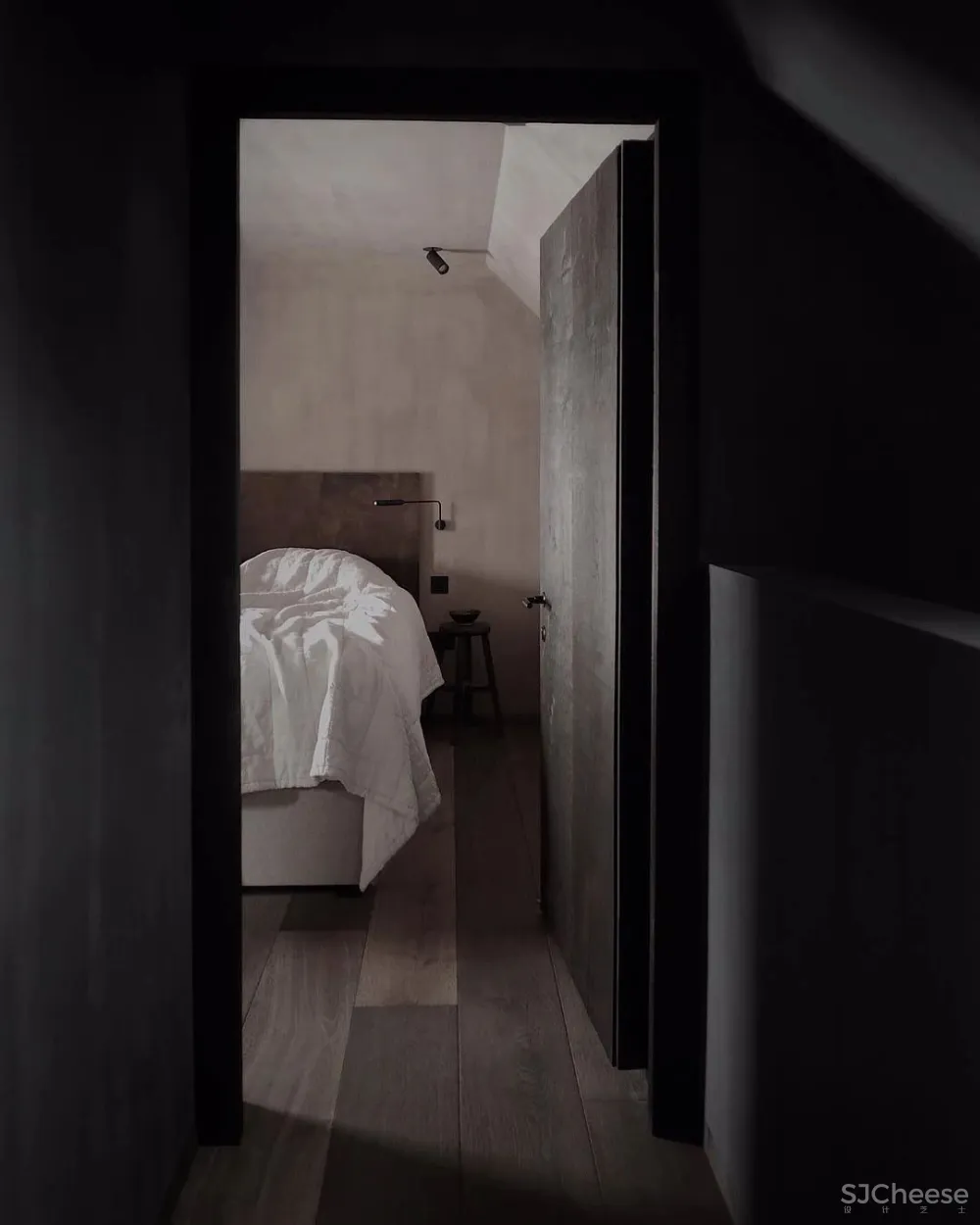 维多利亚女王的狩猎小屋,被Axel Vervoordt 徒弟改造成侘寂酒店