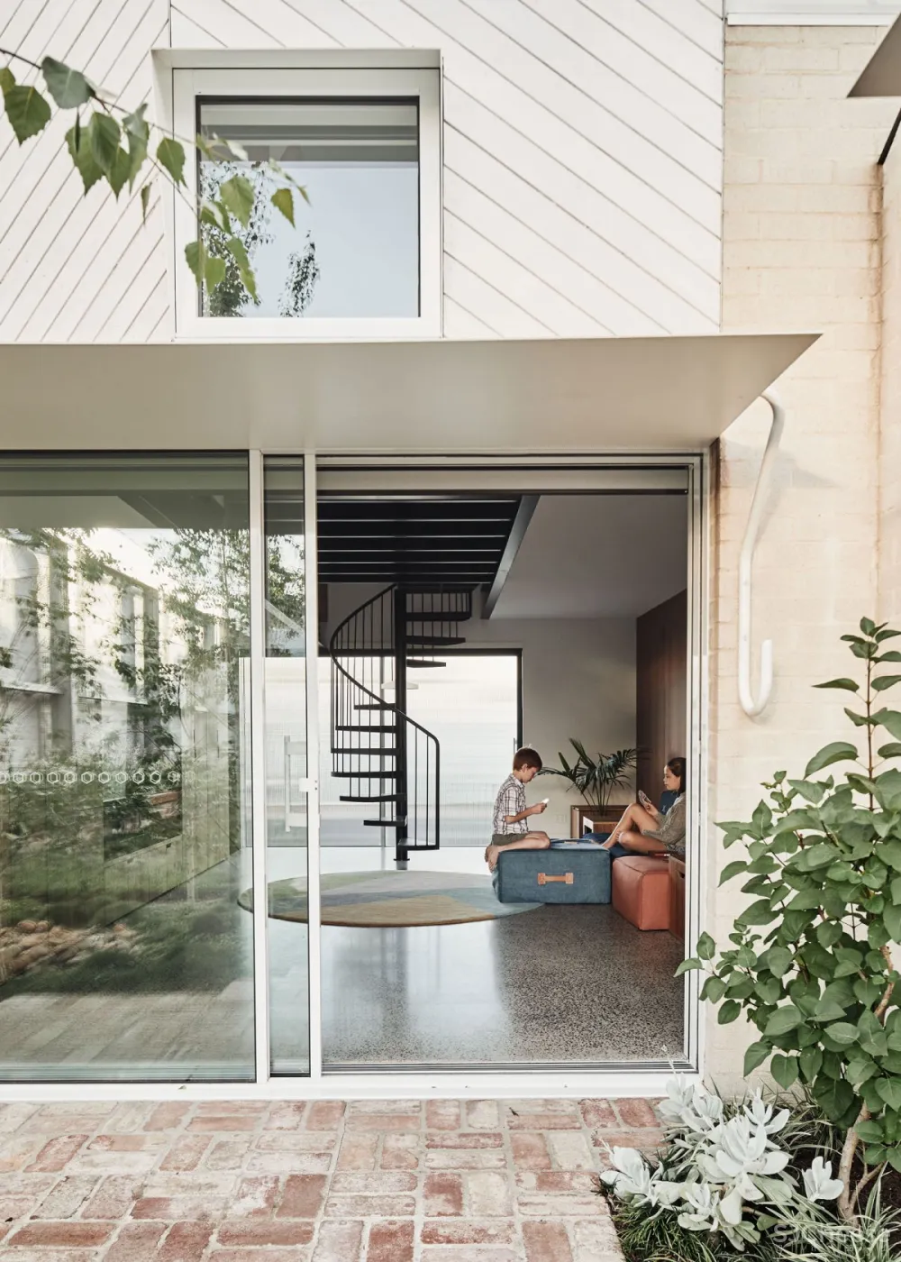 Austin Maynard | Raerae House , 墨尔本当代经典住宅