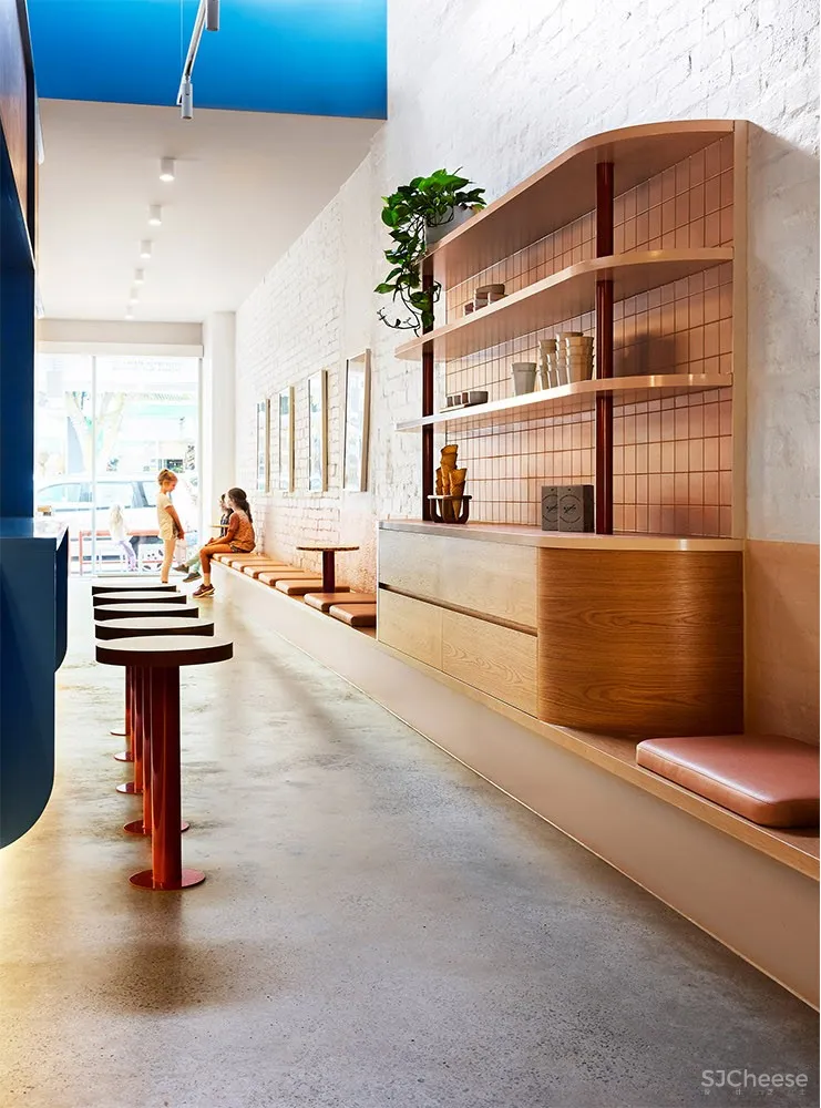 140㎡马赛克Little Sky冰淇淋店设计，清新简约迷人！ Ewert Leaf