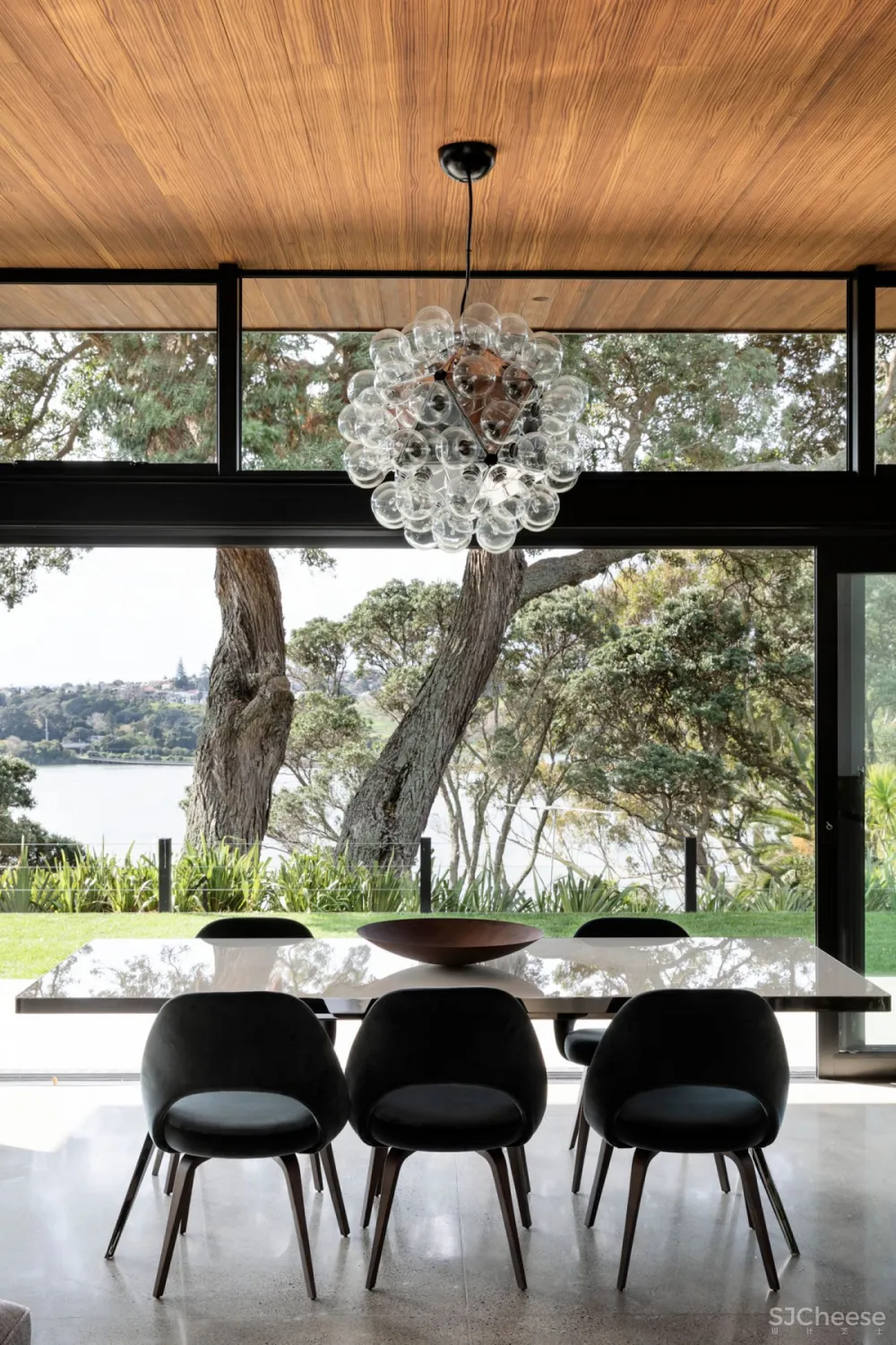 BDG Architects | Collectors House , 新旧工业美学的融合