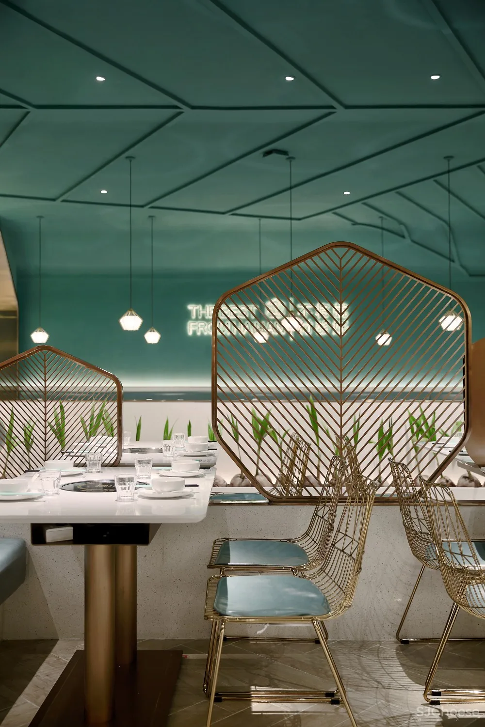 餐厅设计 广州餐饮室内设计 椰子鸡餐厅设计 艺鼎新作：椰客