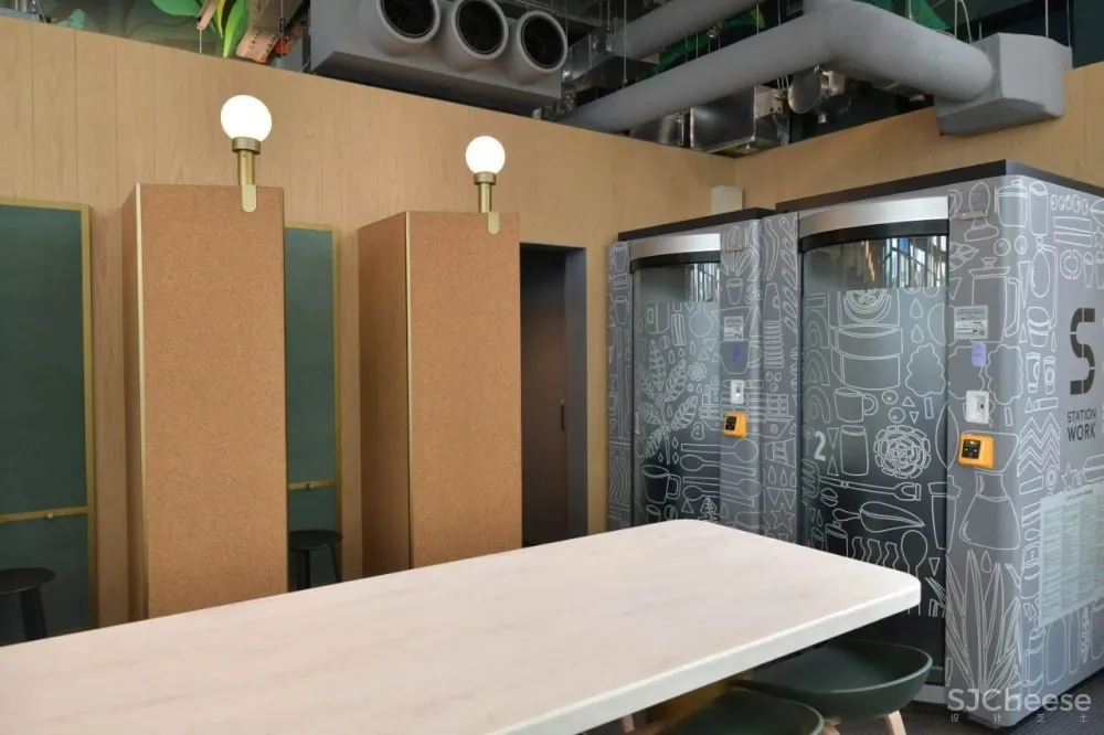 星巴克又放大招,开启第一家共享办公门店!